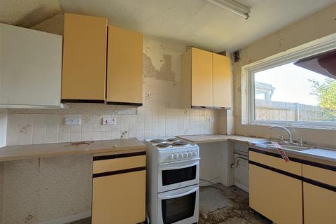 3 Downs View, Peacehaven, BN10 8JE