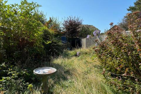 3 Downs View, Peacehaven, BN10 8JE