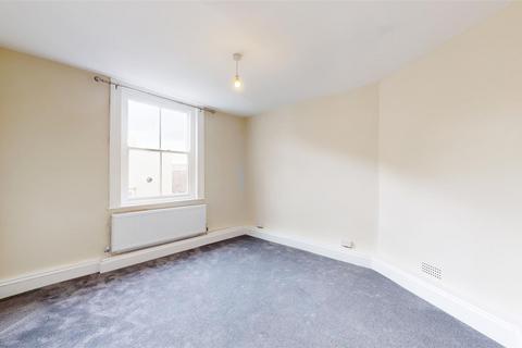 3 bedroom apartment to rent, 24 Beeches Lane, Shrewsbury