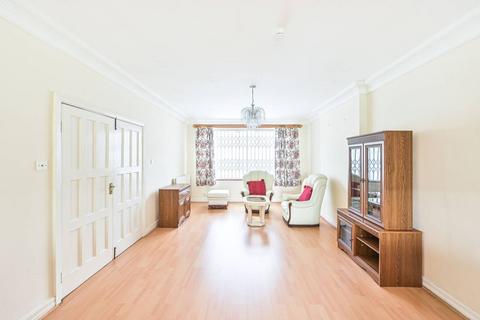 6 Foscote Road, London, NW4 3SD
