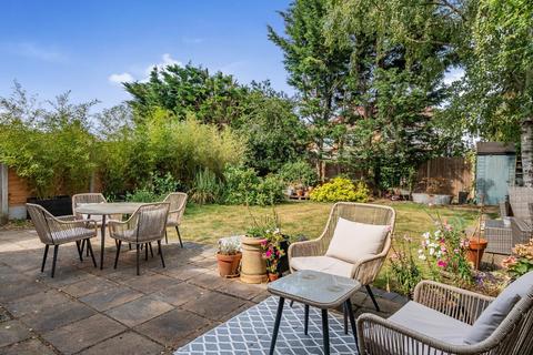 33 Sackville Avenue, Bromley, BR2 7JS
