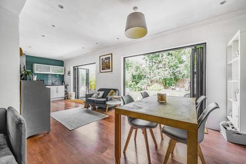 33 Sackville Avenue, Bromley, BR2 7JS