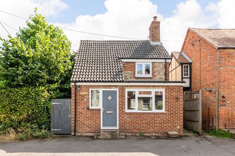 2 bedroom detached house for sale, Main Street, Wantage OX12