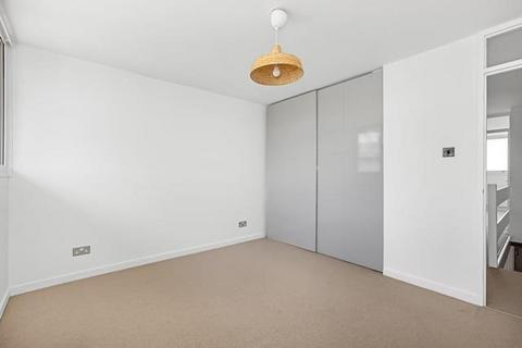 2 bedroom apartment for sale, Sylvan Road, Crystal Palace, London, SE19