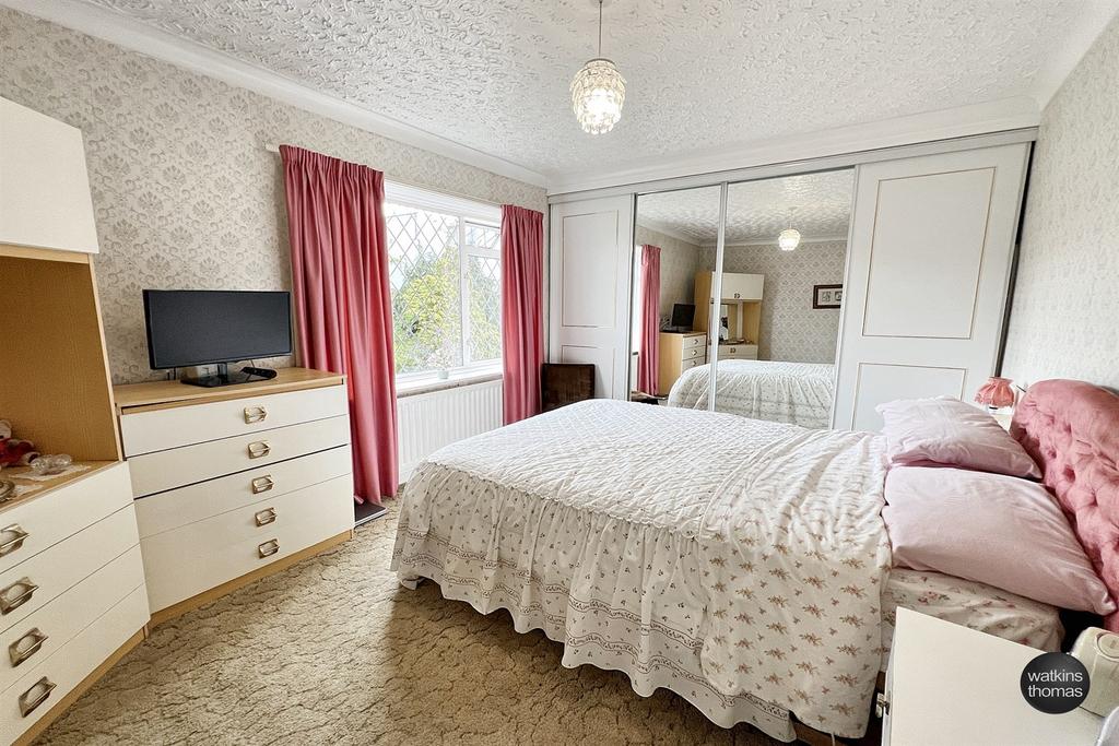Bed 1