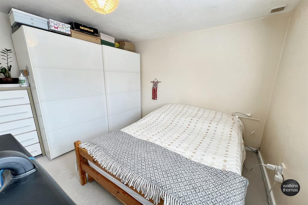 Bed 1