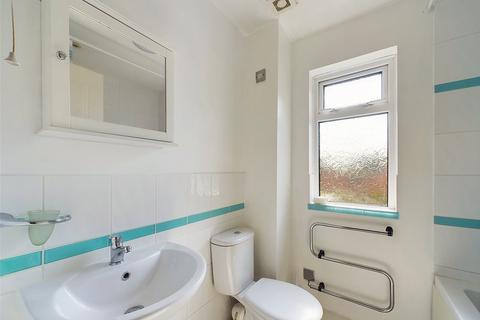 2 Vervain Close, Churchdown, Gloucester, GL3 1LT