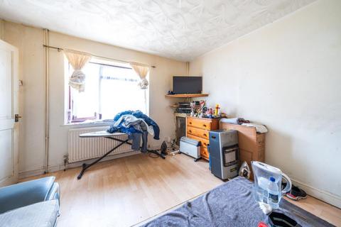 undefined, Slough,  Berkshire,  SL1