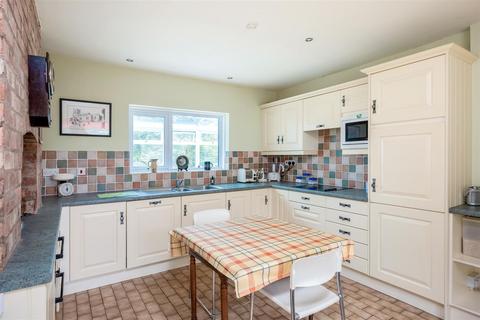 3 bedroom semi-detached house for sale, Station Road, Chipping Campden