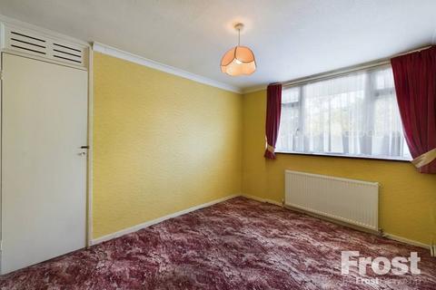 81 Chaplin Crescent, Sunbury-on-thames, TW16 7JD