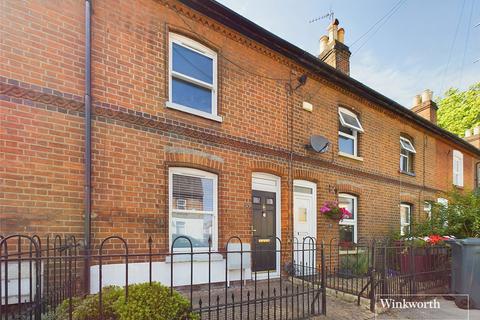 3 bedroom terraced house for sale, Elgar Road, Reading, Berkshire, RG2