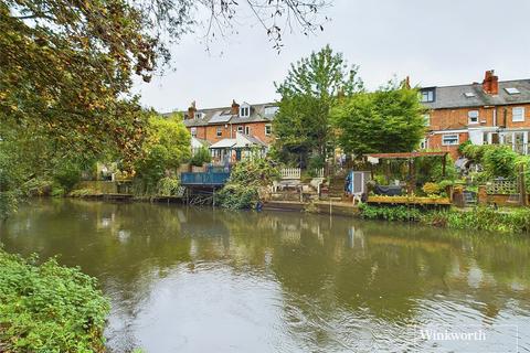 3 bedroom terraced house for sale, Elgar Road, Reading, Berkshire, RG2