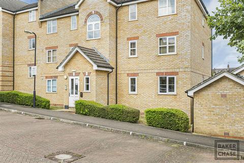 2 bedroom flat to rent, Kirkland Drive, Enfield EN2