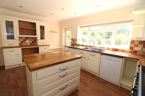 4 bedroom bungalow for sale, Clavering Walk, Cooden, Bexhill on Sea, TN39