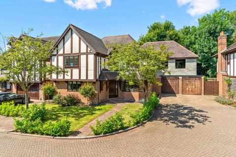 4 bedroom detached house for sale, Maze Green Heights, Bishop's Stortford, Hertfordshire, CM23