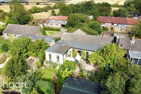 3 bedroom detached bungalow for sale, Church Lane, North Carlton