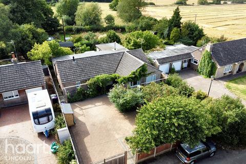 3 bedroom detached bungalow for sale, Church Lane, North Carlton