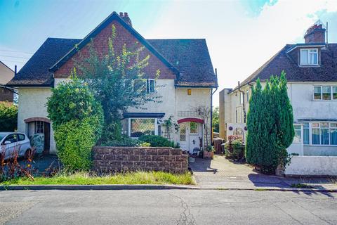 2 bedroom semi-detached house for sale, Hoads Wood Road, Hastings