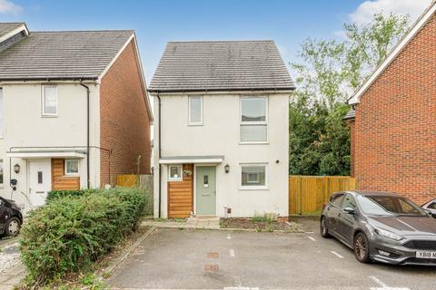 3 bedroom detached house for sale, Grove Corner, Milton Keynes MK14