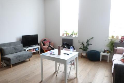 2 bedroom apartment to rent, Copenhagen Street