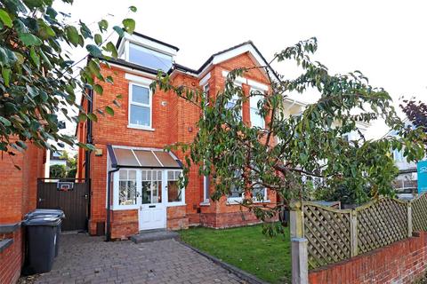 5 Frankston Road, Bournemouth, BH6 5EG