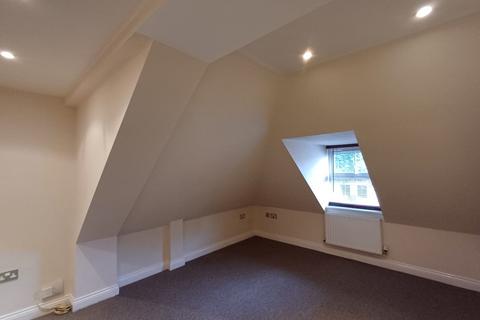 2 bedroom apartment to rent, St Albans Crescent, Bournemouth