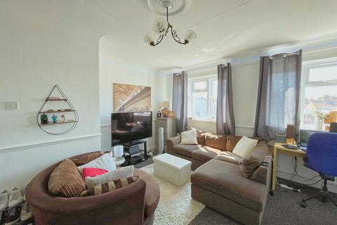 1 bedroom apartment to rent, Academy, Westcliff-On-Sea SS0