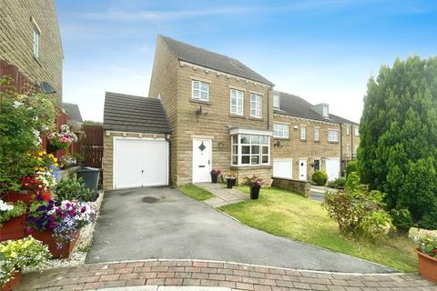 4 bedroom detached house for sale, Long Hill Road, Ferndale, Huddersfield, HD2