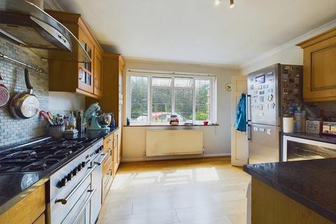 4 bedroom detached house for sale, Kings Road, Horsham