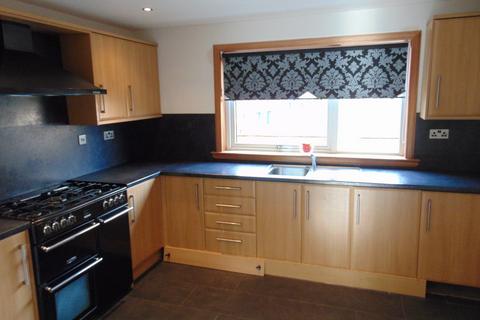 4 bedroom end of terrace house to rent, Barclay Way, Livingston EH54