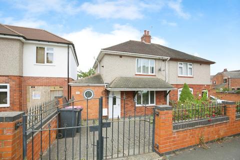 3 bedroom semi-detached house for sale, Stratford Avenue, Atherstone