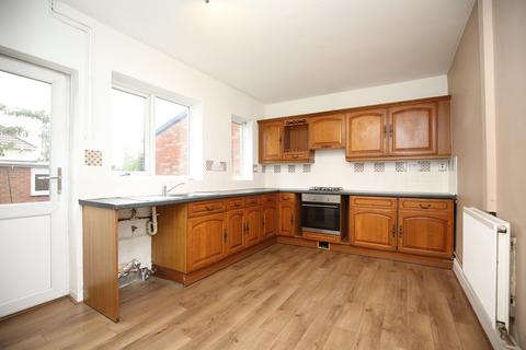 3 bedroom semi-detached house for sale, Stratford Avenue, Atherstone