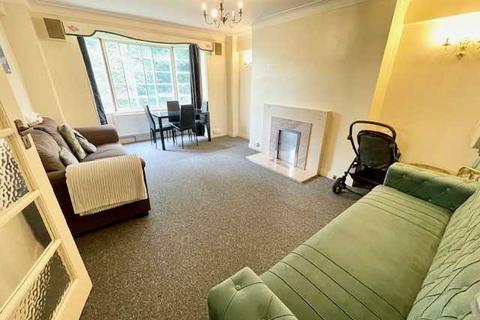 2 bedroom apartment to rent, Furze Croft, Brighton