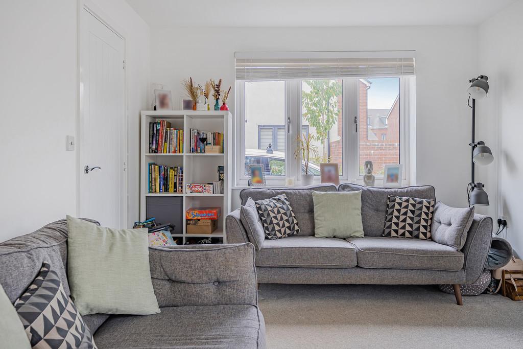 Living room 3