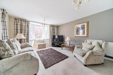 14 Cadbury Crescent, Exeter, EX1 3GG