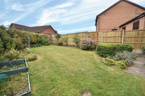 3 bedroom detached house for sale, Neufchatel Close, Whitchurch