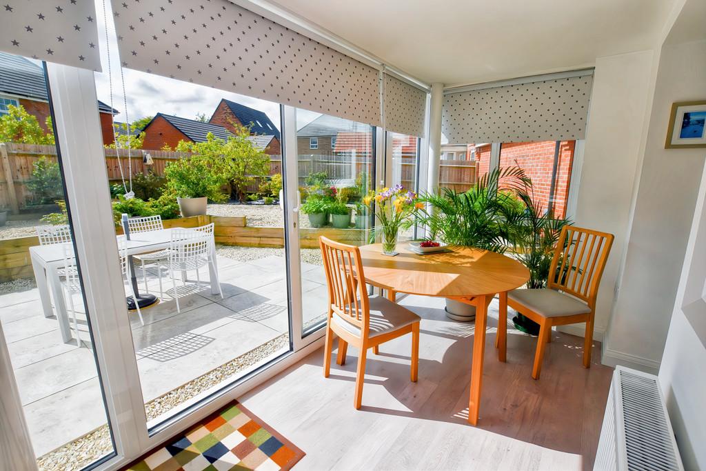 Dining Area 2