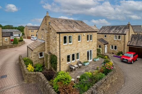 4 bedroom detached house for sale, Manor Drive, Farnley Tyas, Huddersfield