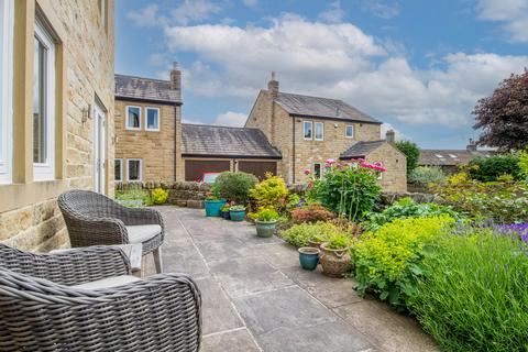 4 bedroom detached house for sale, Manor Drive, Farnley Tyas, Huddersfield