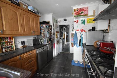 3 bedroom end of terrace house for sale, St Helens Road, Alverstoke