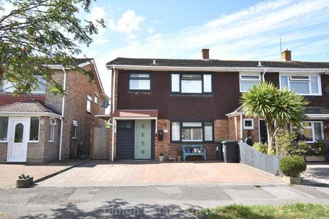 3 bedroom end of terrace house for sale, St Helens Road, Alverstoke