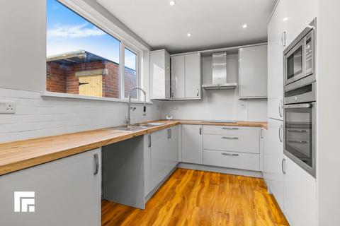 10 Bracken Place, Cardiff, CF5 3LR