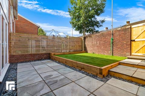 10 Bracken Place, Cardiff, CF5 3LR