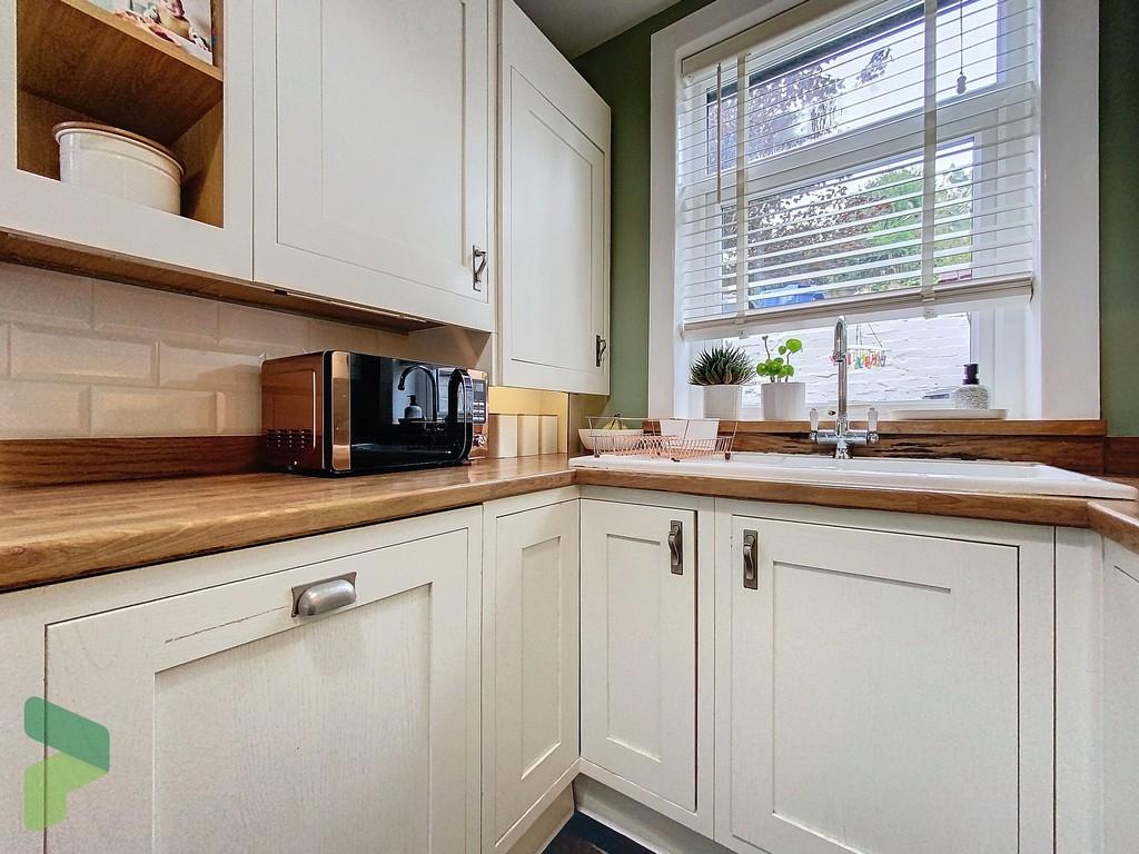 Separate Fitted Kitchen