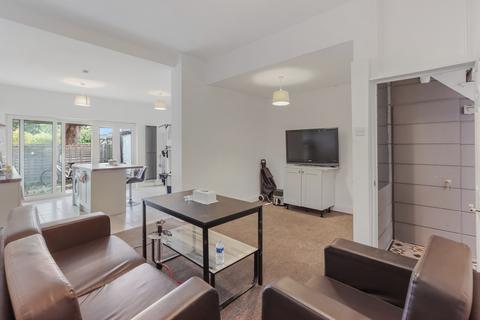 5 bedroom end of terrace house for sale, Grangewood Street, London, E6