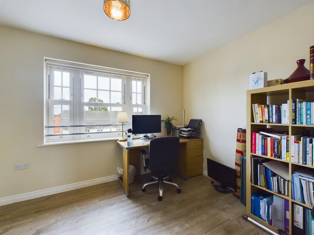 Bedroom 2 - as office area