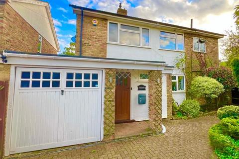 4 bedroom detached house for sale, Bedford Crescent, Camberley GU16