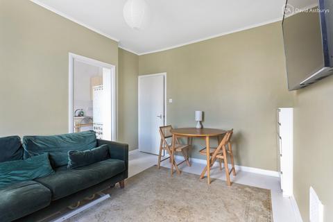 undefined, Southgate Road, De Beauvoir, London, N1