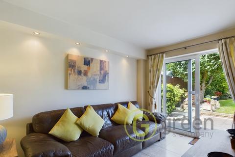 124 Hill Hook Road, Sutton Coldfield, B74 4XA