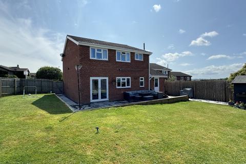 4 bedroom detached house for sale, Byron Way, Melton Mowbray